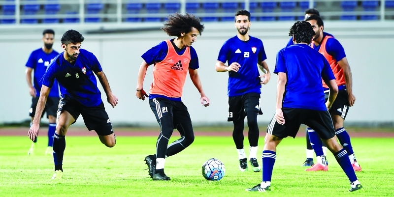 "■ جانب من تدريبات المنتخب | البيان"