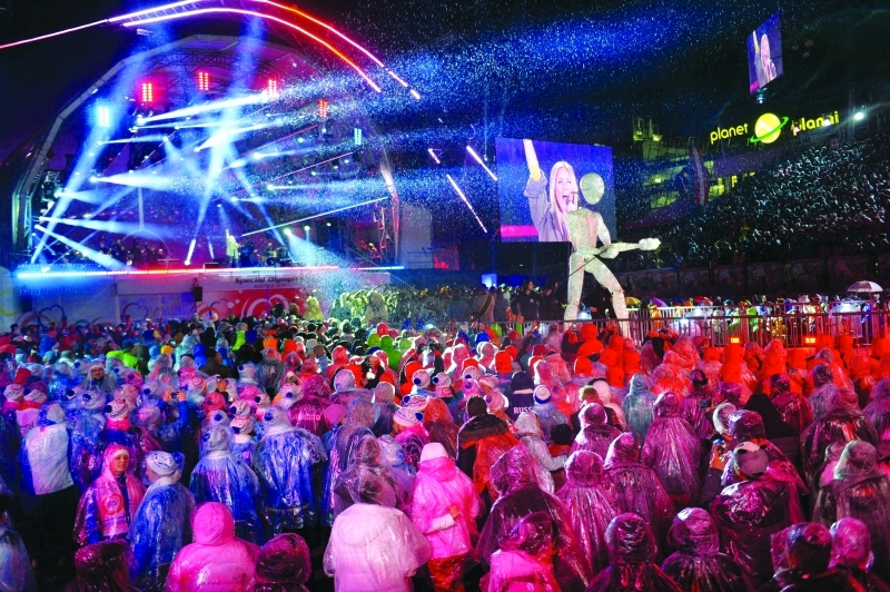 "■ جانب من فقرات حفل الافتتاح المثيرة للألعاب العالمية الشتوية | تصوير : جابر عابدين"