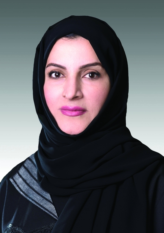 "عائشة الدربي: مبادرات مبتكرة لتعزيز الأداء"