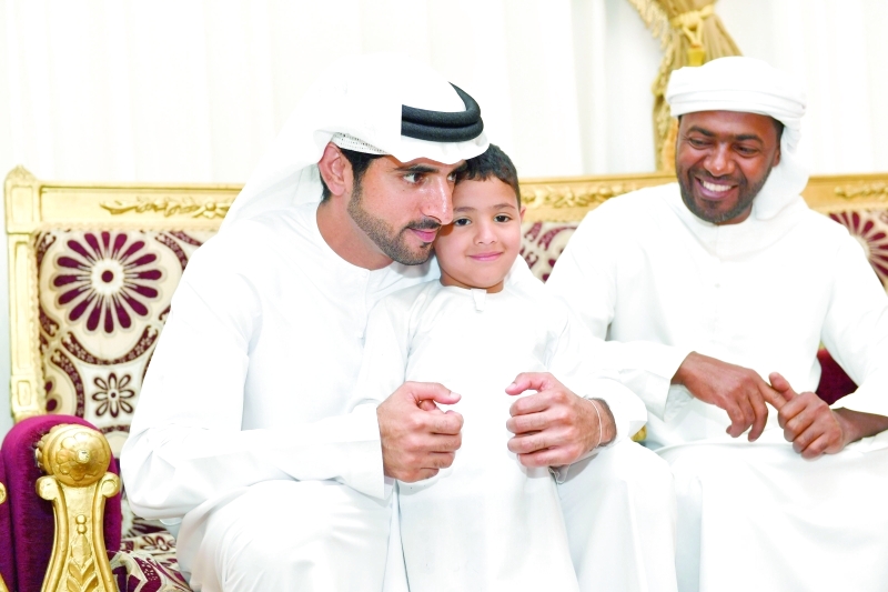 "حمدان بن محمد خال العزاء"