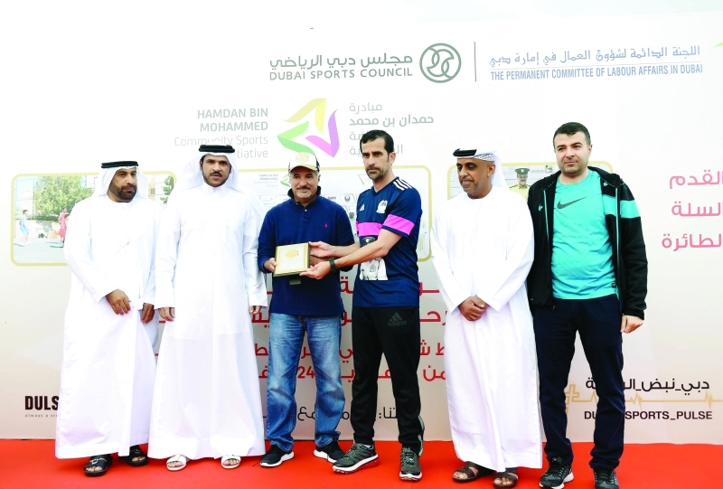 "■ وقائد عام شرطة دبي مكرماً أمين عام مجلس دبي الرياضي | البيان"