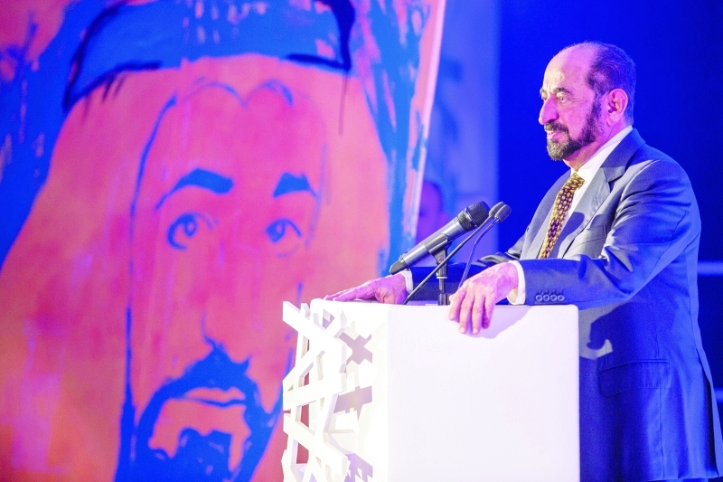 "■ حاكم الشارقة يلقي كلمة خلال الفعالية"