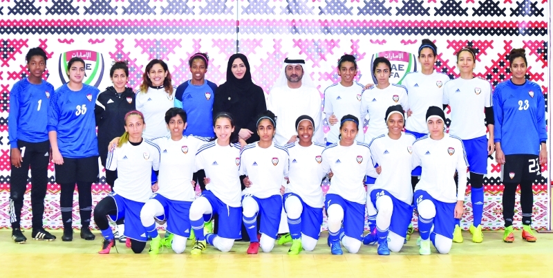 "■ بوشلاخ والنمر يتوسطان منتخب السيدات | البيان"