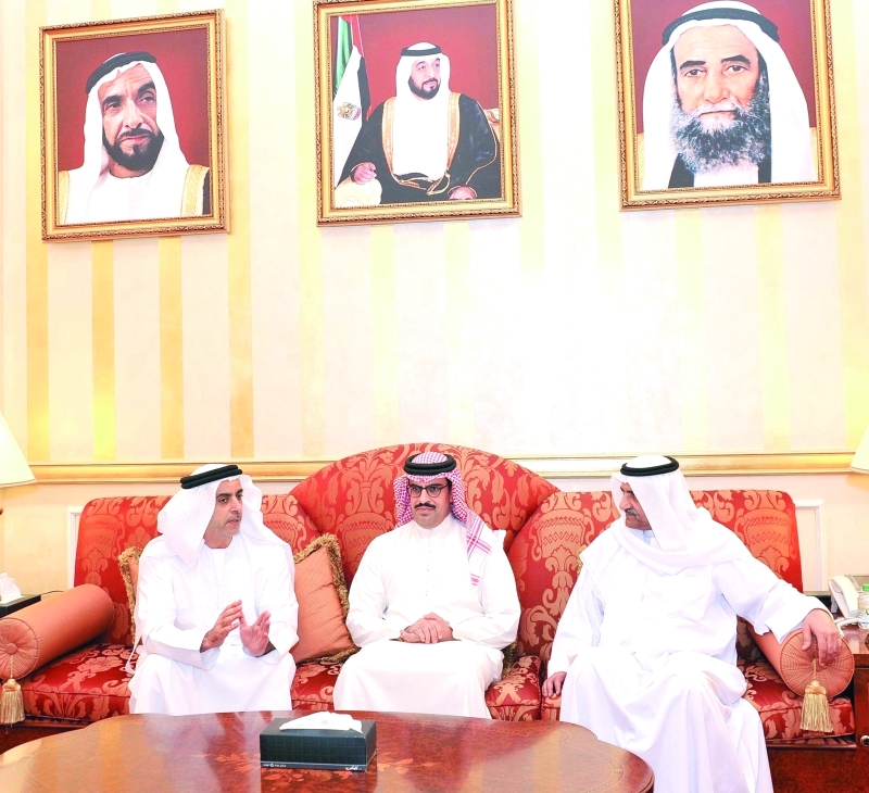 "حاكم الفجيرة يتقبل تعازي سيف بن زايد وعبدالله آل خليفة"