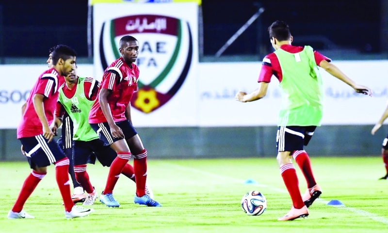 "■ جانب من تدريبات سابقة لمنتخب الشباب | البيان"