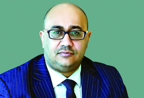 "■ محمود عبد العال"