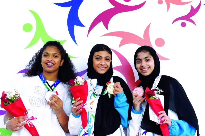 "■ الفائزات خلال مراسم التتويج | البيان"