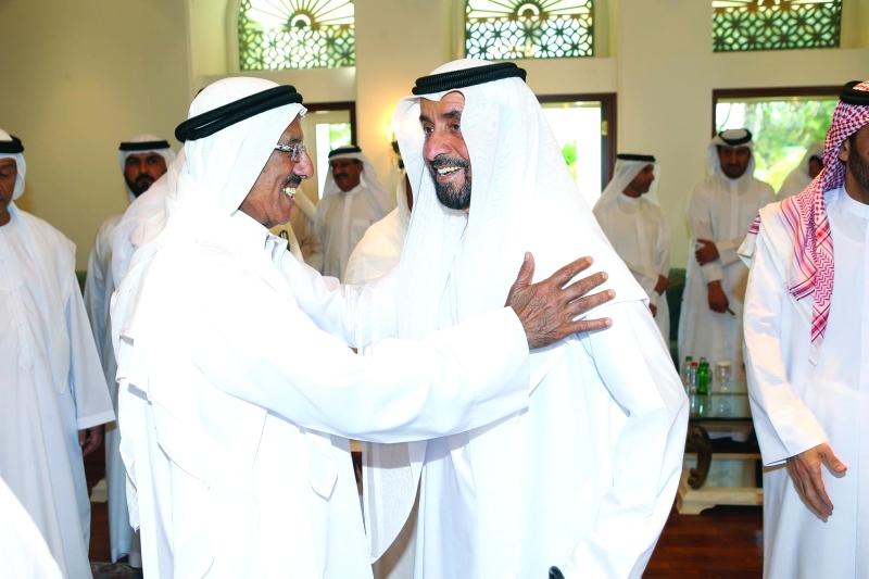 "محمد بن خليفة وخلف الحبتور"