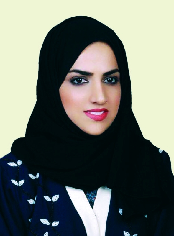 "بدرية آل علي"