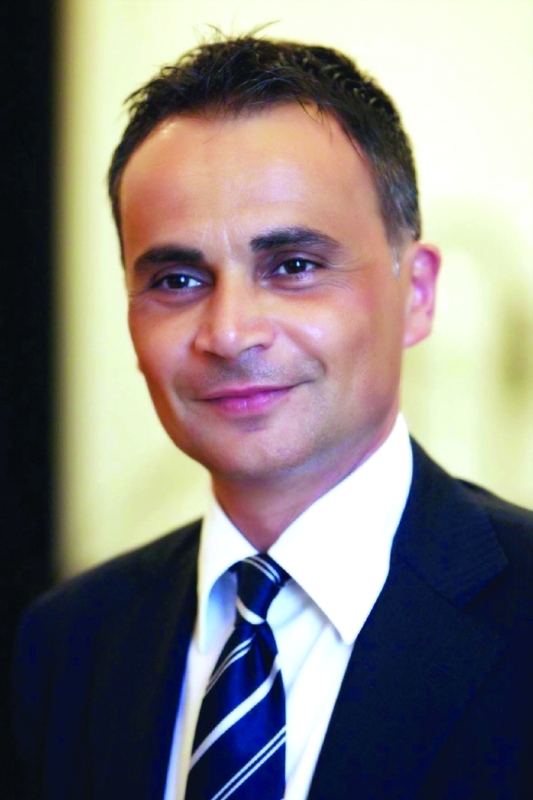 "Ⅶ أندريا كورسيني"