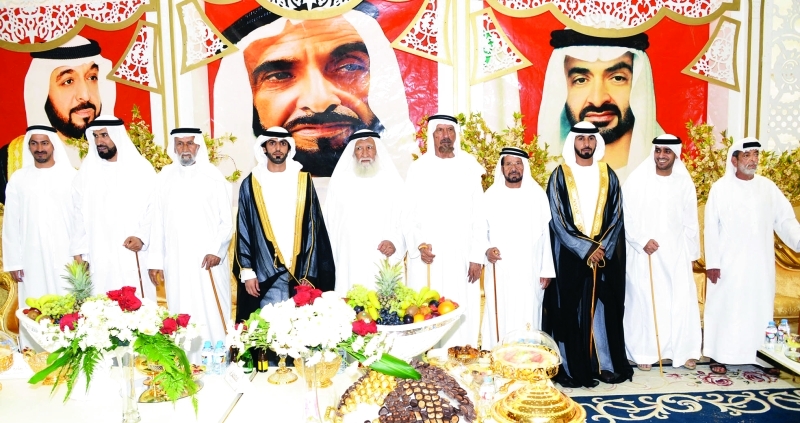 "أحمد خليفة السويدي ومحمد علي بن ارحمه والعريسان وعدد من الشخصيات"