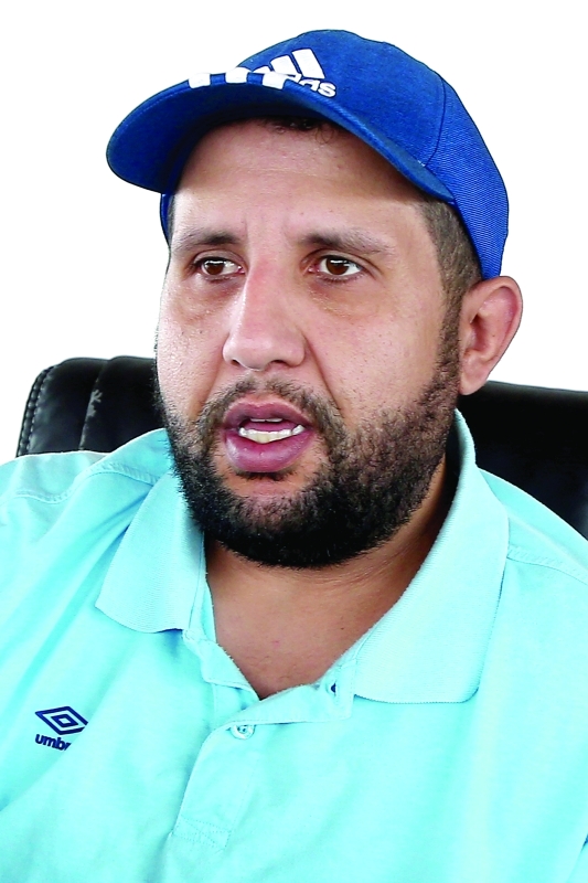 " أيمن الطعاني"