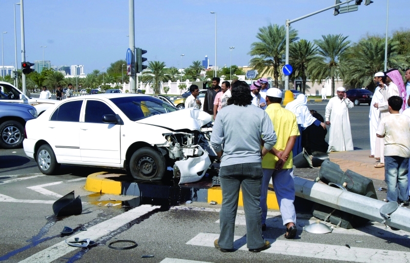 "التجمهر سلوك مرفوض قانوناً | البيان"