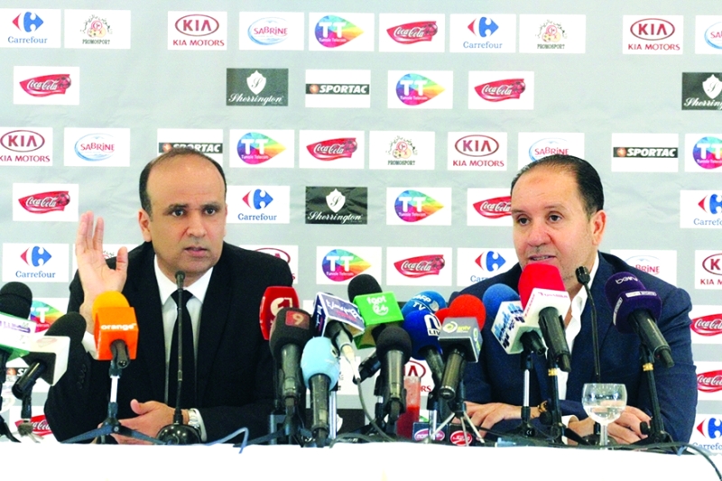 "■ وديع الجرئ ونبيل معلول خلال المؤتمر الصحافي | البيان"