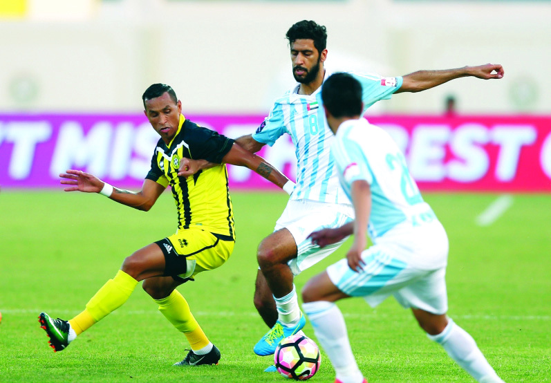 "■ الكرة الاماراتية مليئة بالمواهب | البيان"