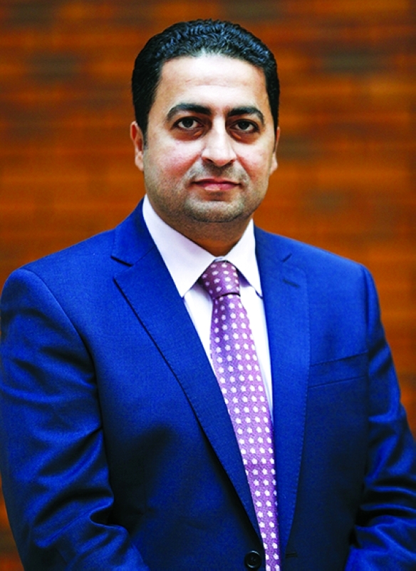 "■  إيهاب كناري"