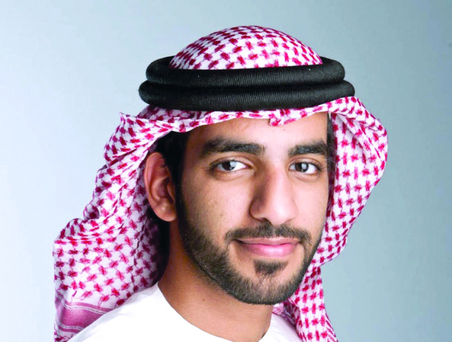"■ المصمم الإماراتي عيسى السبوسي"