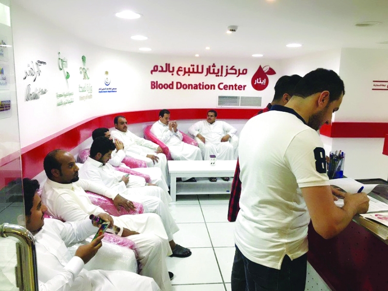 "5521 متبرعاً بالدم سجلوا في مركز «إيثار» منذ افتتاحه | من المصدر"