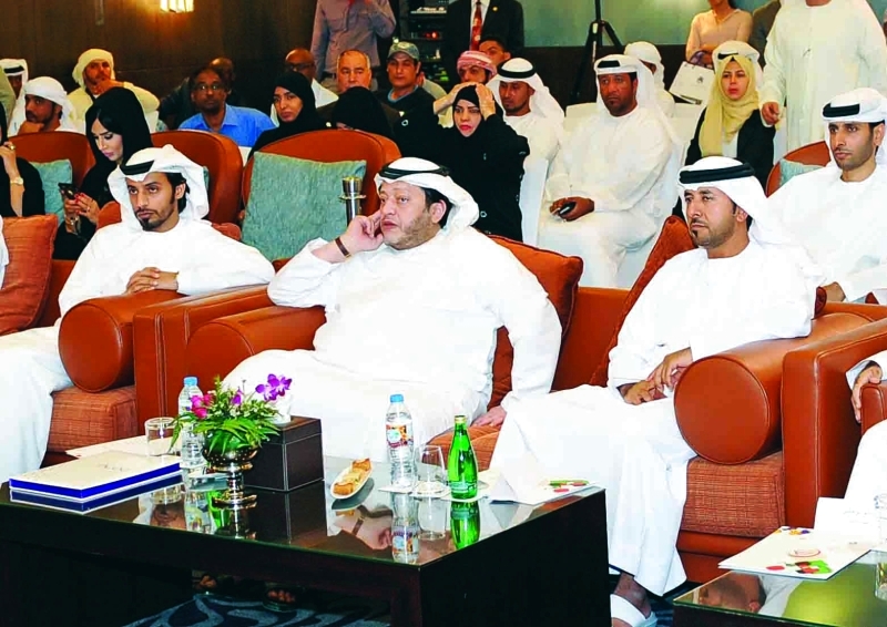 "■ سعيد بن طحنون آل نهيان خلال حضوره المؤتمر الصحافي | البيان"