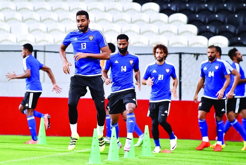 "■ المنتخب يستعد في معسكر خارجي قبل مواجهة تايلاند | البيان"
