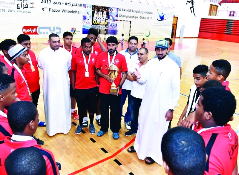 "■ ماجد مصطفى وحديث مع الأبطال الصغار | البيان"