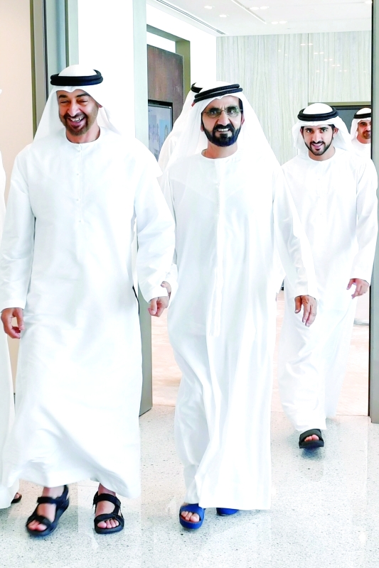 "■ .محمد بن راشد ومحمد بن زايد وحمدان بن محمد"