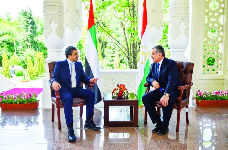 "سموه خلال اجتماعه مع سيراج الدين أصلوف"