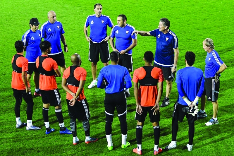 "■ المنتخب يتجمع اليوم بكامل الصفوف | البيان"