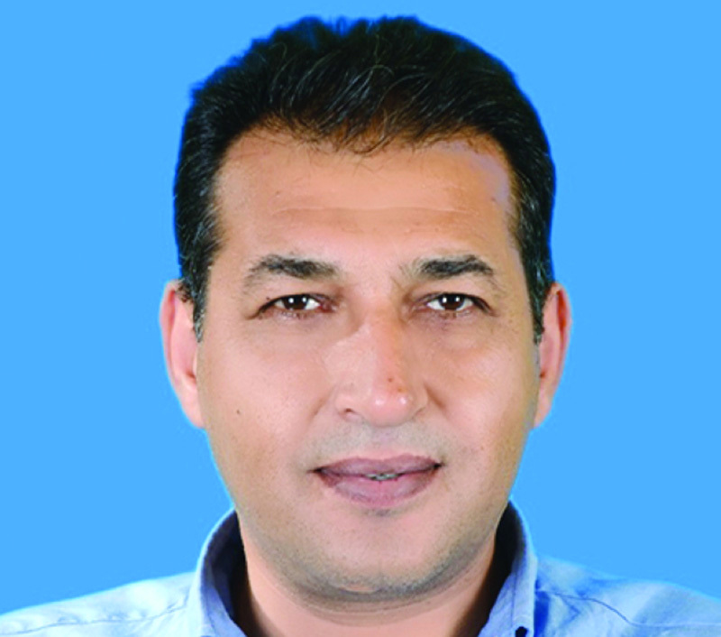 "■ أكرم عطا الله"