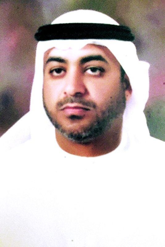 "راشد الحمر"