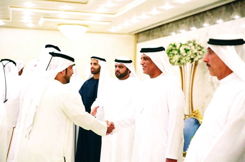 "■ سعود بن صقر يتلقى التهاني بحضور محمد الشرقي ومحمد بن سعود"