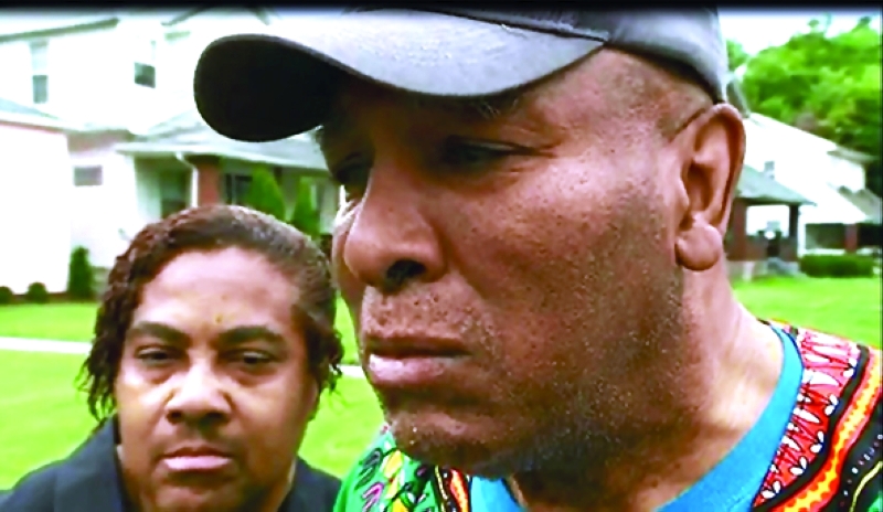 "بكاء تايسون يوم موت كلاي"