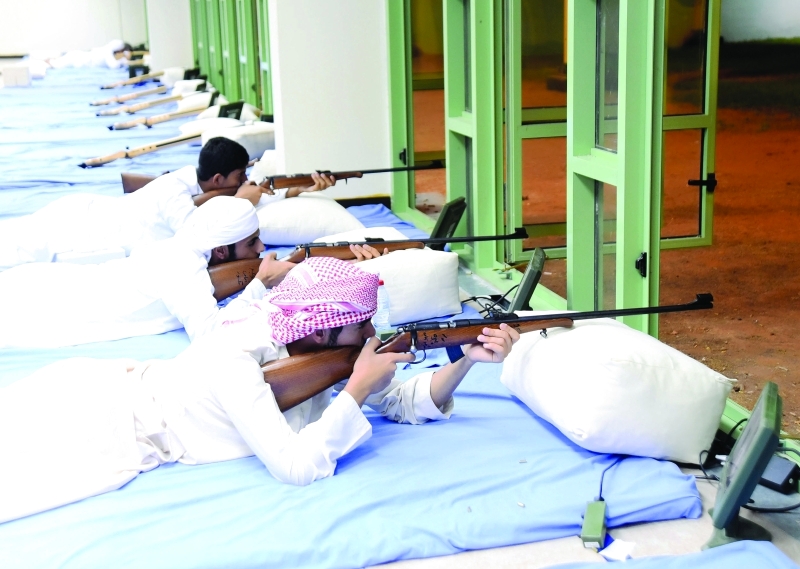 "■ من منافسات الرماية في بطولة العين للشطرنج | البيان"