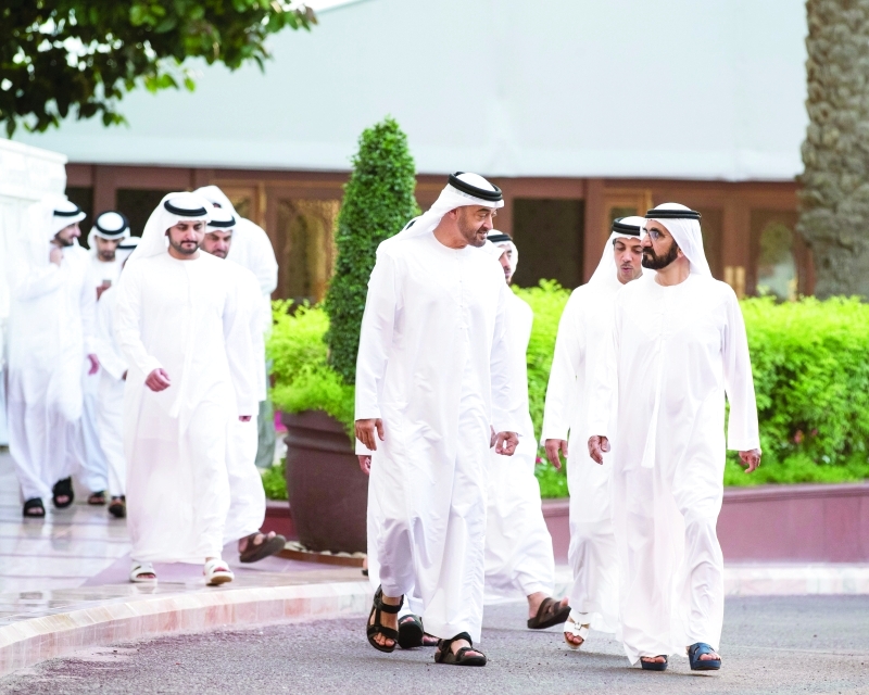 "محمد بن راشد ومحمد بن زايد ومكتوم بن محمد ومنصور وعبد الله بن زايد وأحمد ومنصور بن محمد"