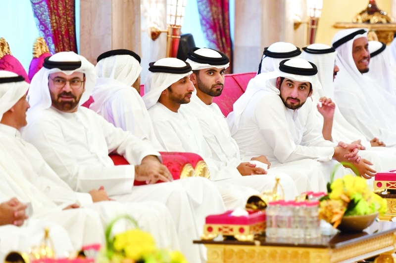 "أحمد ومنصور بن محمد ومحمد القرقاوي وضاحي خلفان ولؤي بالهول"