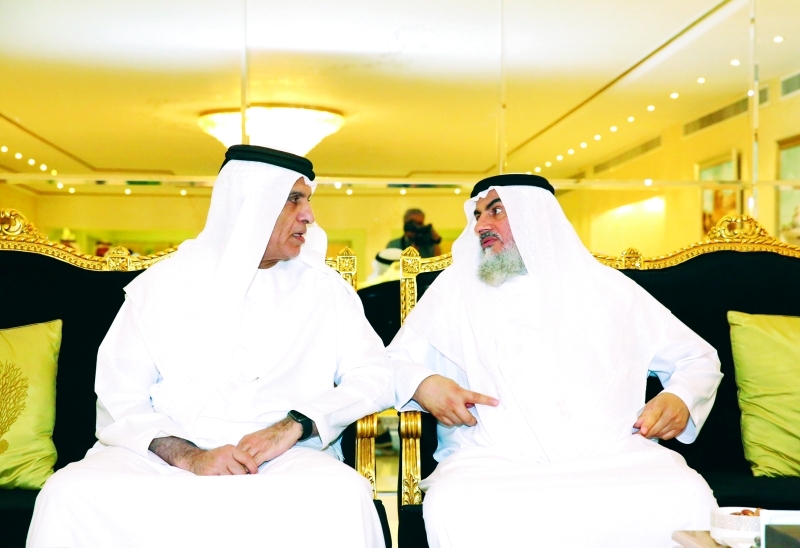 "سعود بن صقر يتقبل تهاني محمد بن حمدان آل نهيان"