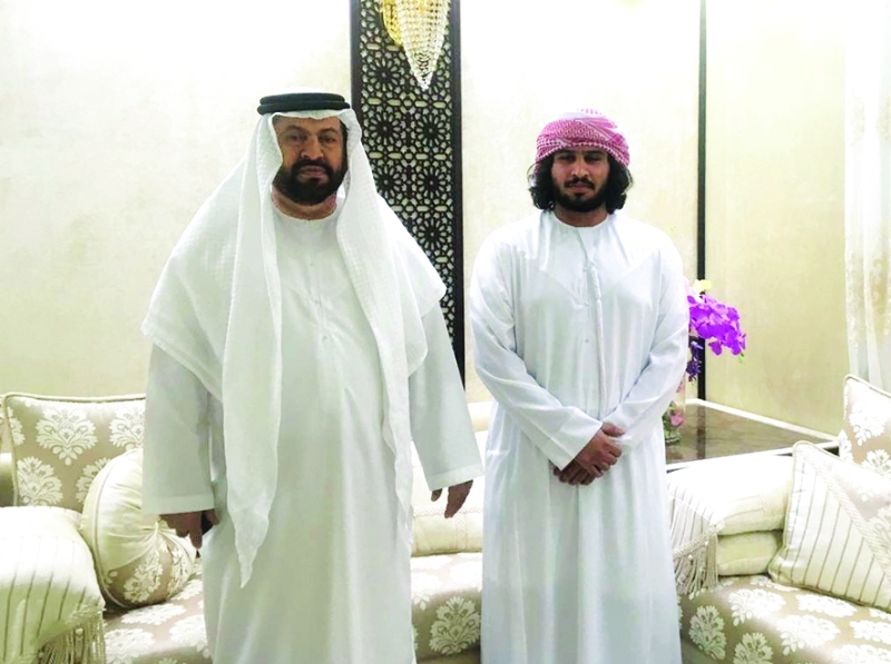 "■ طحنون سالم ووالده"