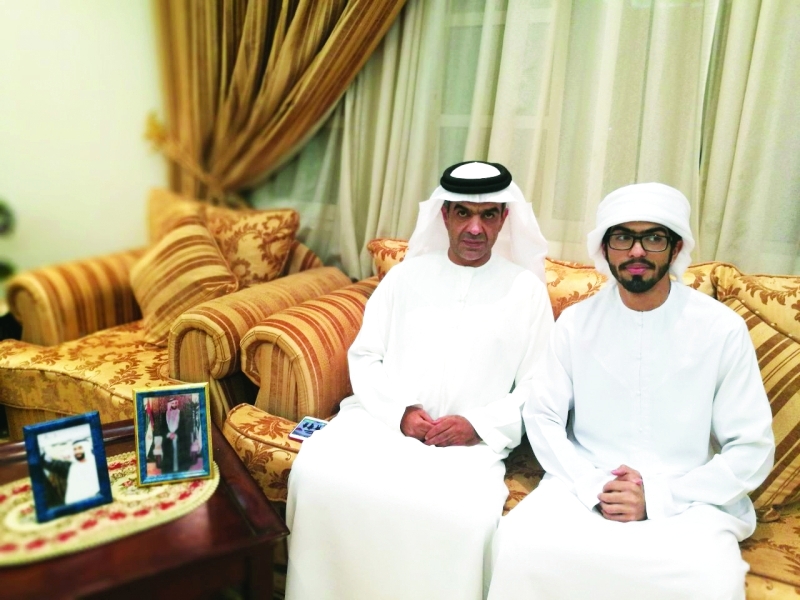 "■ سعيد الكعبي ووالده"