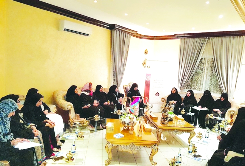 «مجالس الداخلية» توصي بترسيخ العطاء في نفوس النشء