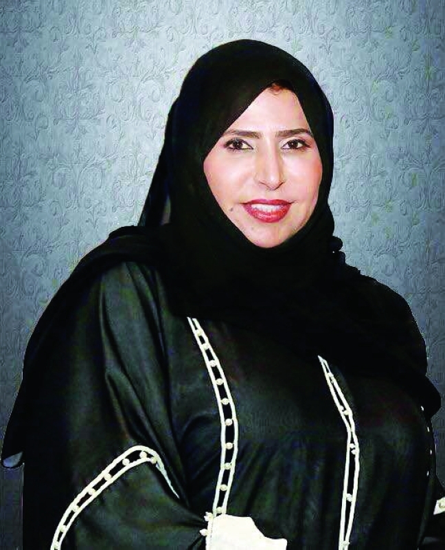 "نورة المهيري"