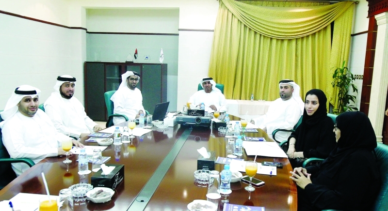 "■ عبدالله النيادي يترأس اجتماع الاتحاد | البيان"