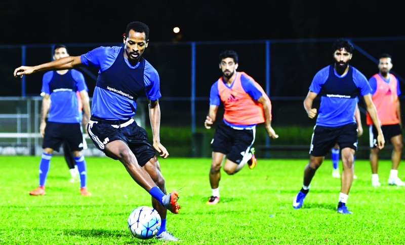 "■ من تدريبات منتخبنا في بانكوك | البيان"