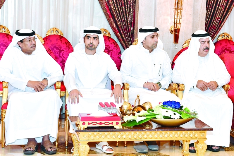"عبد الرحيم العلي والحضور"