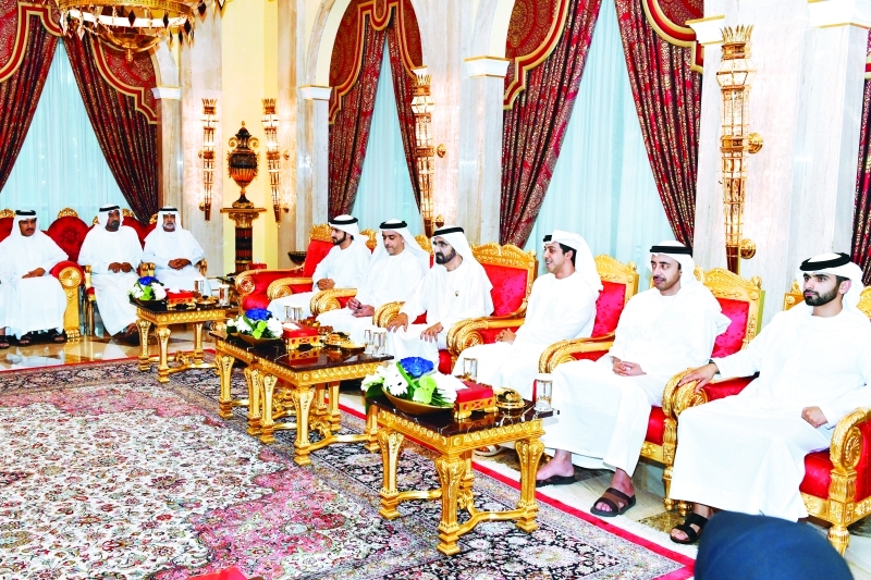 "محمد بن راشد وحمدان بن محمد وسيف ومنصور وعبد الله بن زايد وأحمد بن سعيد ومنصور بن محمد ونهيان بن مبارك وأحمد الزعابي"