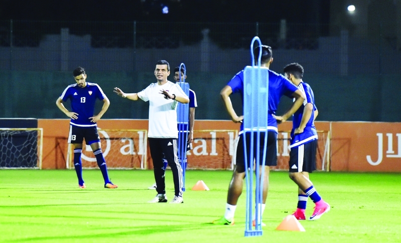 "■ حسن العبدولي خلال تحضيرات المنتخب الأولمبي | البيان"