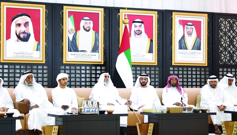 "حمدان بن زايد خلال استقبال المهنئين | وام"
