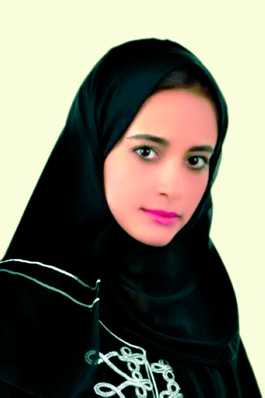 "■ موزة الشحي"