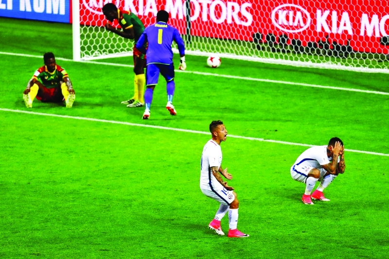 «كرة القدم» في انتظار قرار «الفيديو»