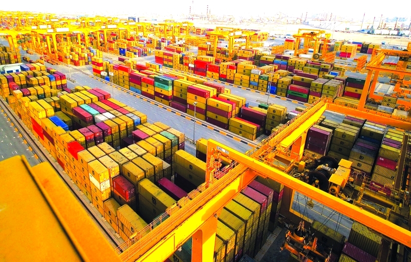 "■ إجراءات ميسرة وتسهيلات كبيرة تقدمها الدوائر الجمركية في الإمارات  |  البيان"