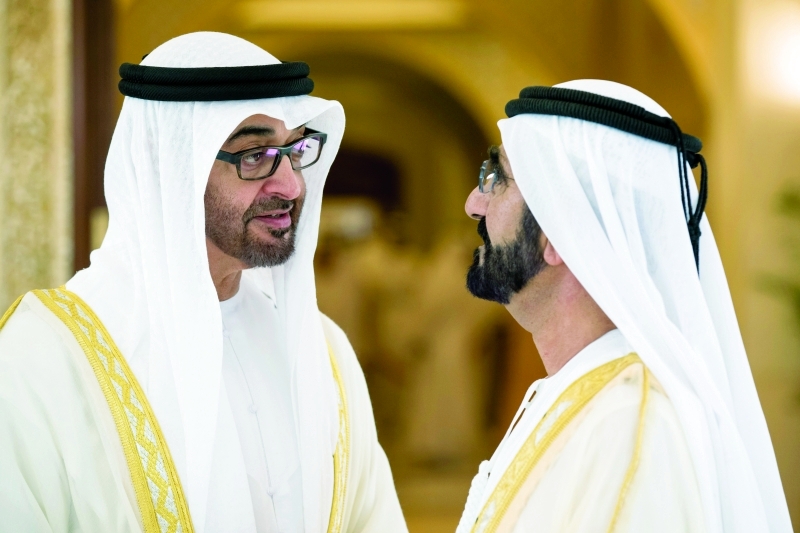 "■ محمد بن راشد ومحمد بن زايد خلال الاستقبال"